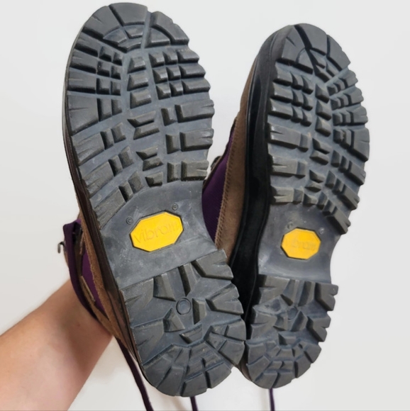 L.L. Bean Air 8000 Gortex Hiking Boots - Picture 13 of 16